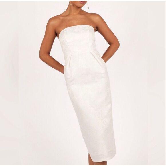 Petal & Pup Dresses & Skirts - Petal & Pup Avah Strapless Floral Midi Dress in White Size S
